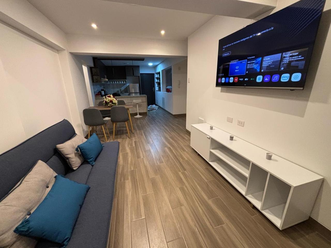Departamento Moderno Y Comodo, 3 Hab, 2 Banos Y Buena Vista *