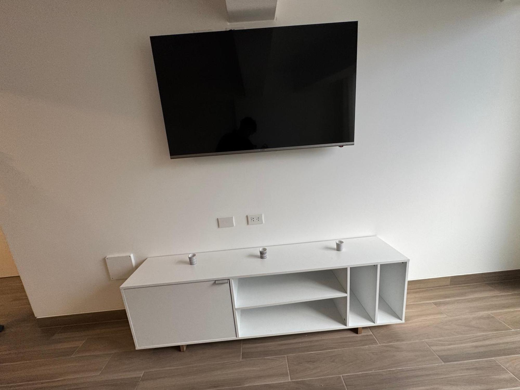 Departamento Moderno Y Comodo, 3 Hab, 2 Banos Y Buena Vista Apartamento *