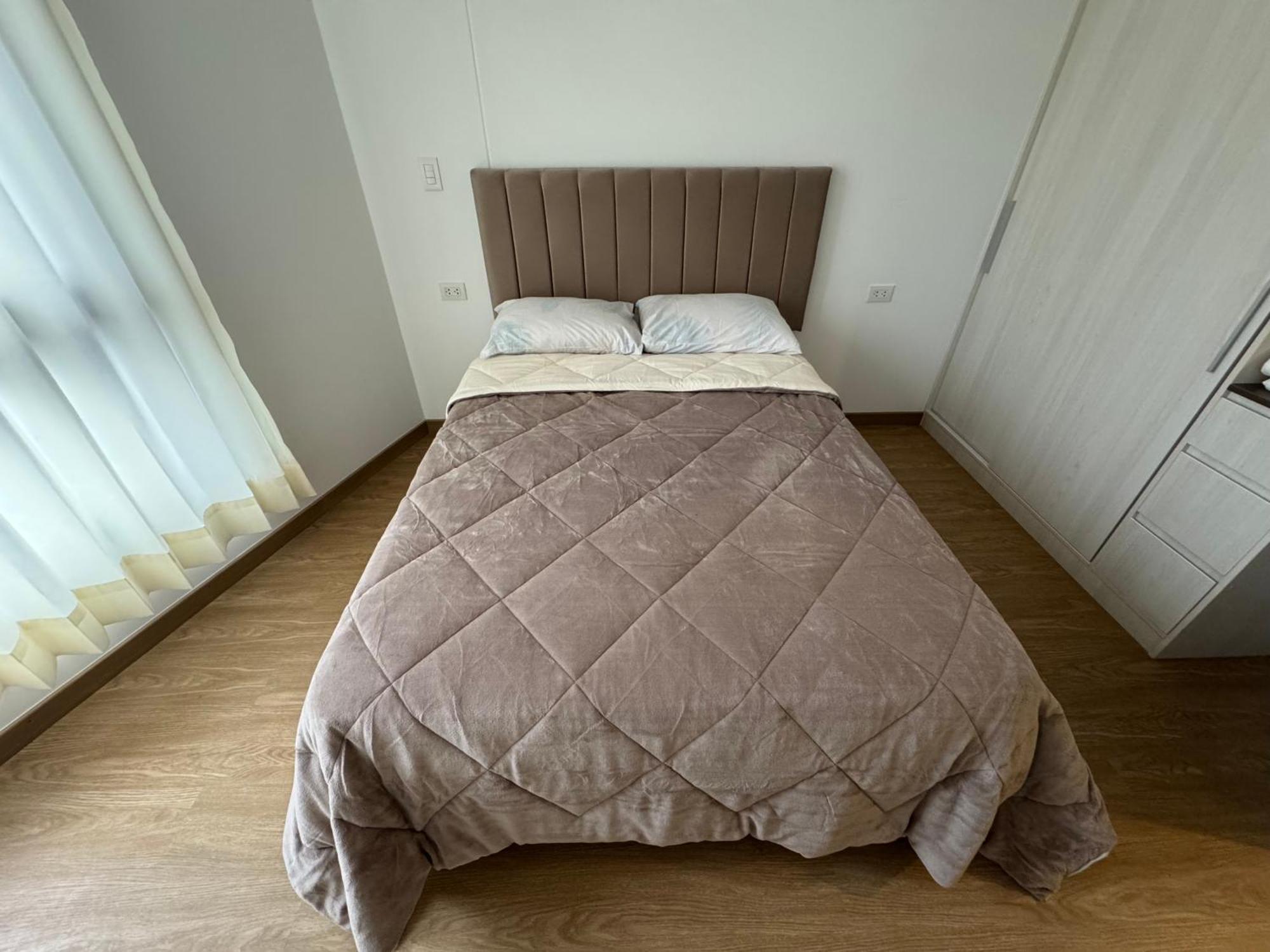 Departamento Moderno Y Comodo, 3 Hab, 2 Banos Y Buena Vista Apartamento *
