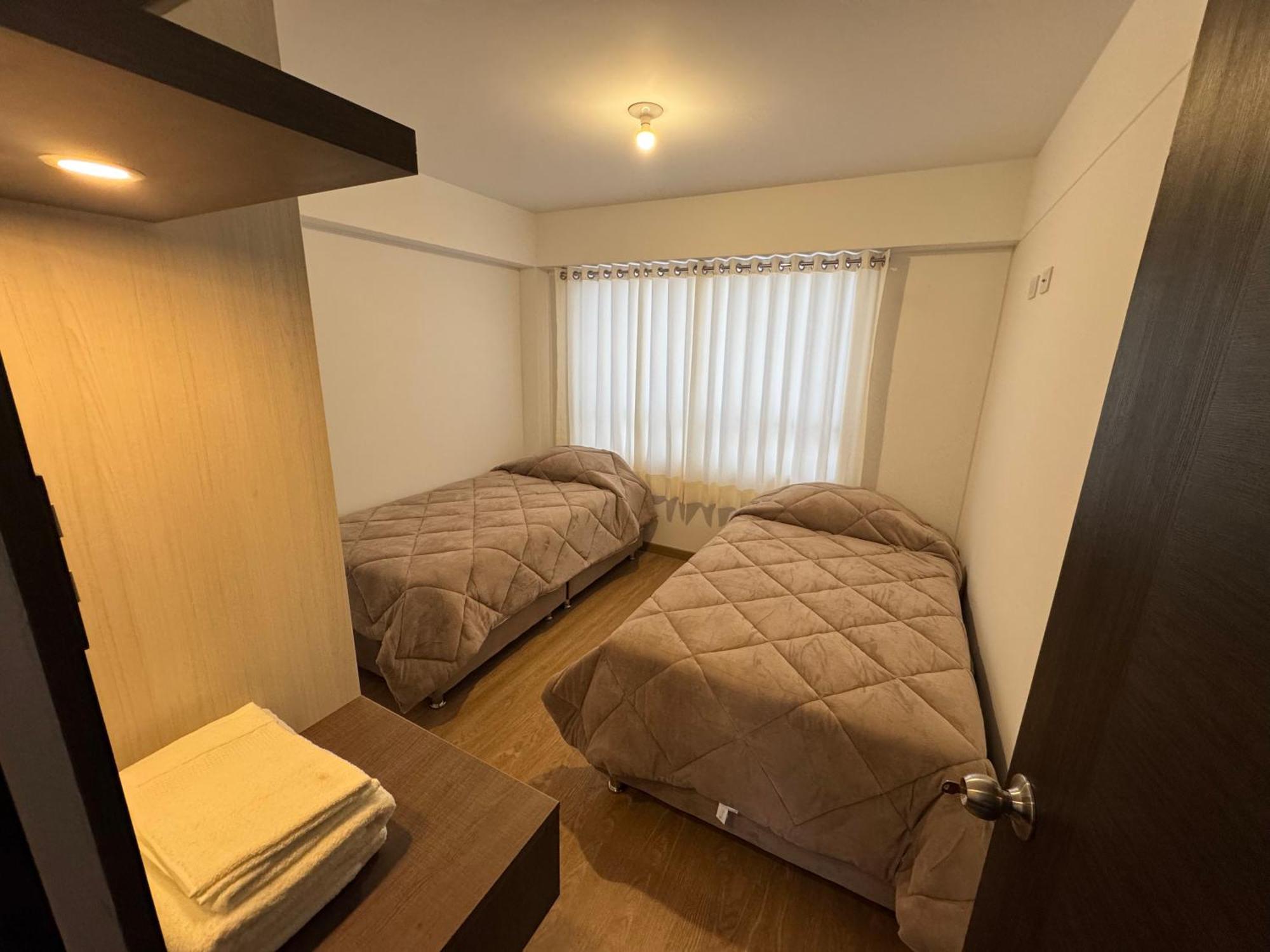 Departamento Moderno Y Comodo, 3 Hab, 2 Banos Y Buena Vista Apartamento